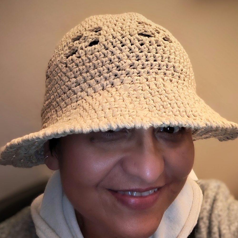 Crochet handmade crochet wide brim Sun hat - Picture 4 of 6